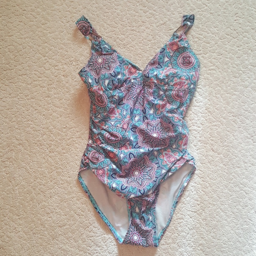 Women's swimming suit